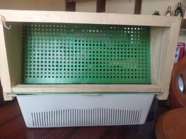 مصيدة حبوب اللقاح الاحترافية – ضاعف أرباح منحلك بذكاء