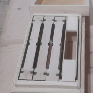 نَوِيّات تلقيح نحل خشب – 3 براويز مع غِذّاية (قص cnc دقيق)